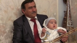 Давлатманди Хол мегӯяд, чор рӯз боз дар бемористон аст Давлатманди Хол мегӯяд, чор рӯз боз дар бемористон аст