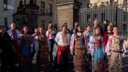 Через 100 років український «Щедрик» знову залунав у Празі – відео Через 100 років український «Щедрик» знову залунав у Празі – відео