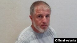 Мухтар Арисланов