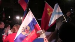 Проросійські радикали заблокували машину спецпосланця ООН Проросійські радикали заблокували машину спецпосланця ООН