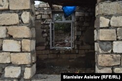 Покинутий житловий будинок