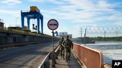 Російські військові захопили Каховську ГЕС і окупували Нову Каховку