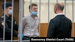 Бывший губернатор Хабаровского края Сергей Фургал в зале суда
