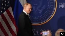 Владимир Путин во время переговоров с Дональдом Трампом на Аляске, США, 15 августа 2025 года