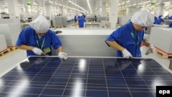 Две трети общемирового производства панелей для солнечных батерей сосредоточено в Китае