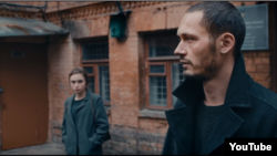 Скріншот, фільм «Стрімголов» з YouTube