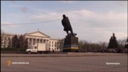 Декомунізація і війна на Донбасі Декомунізація і війна на Донбасі