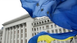 Ваша Свобода | «Віджим» бойовиками власності українських бізнесменів на ДонбасіПід АП не встигають міняти прапори: кінець зраді? Ваша Свобода | «Віджим» бойовиками власності українських бізнесменів на ДонбасіПід АП не встигають міняти прапори: кінець зраді?