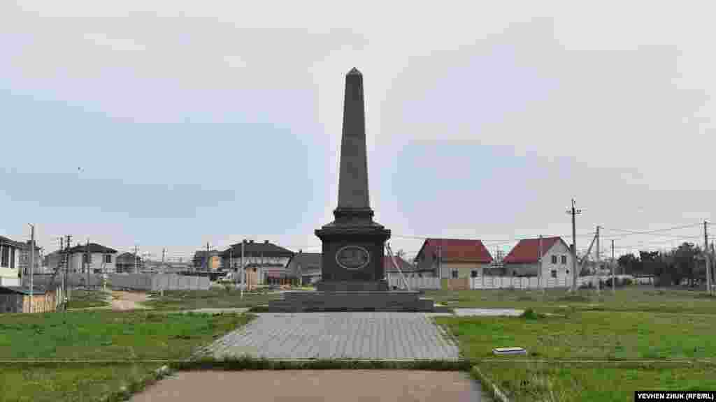 В районе поселка Дергачи, у пересечения улицы Генерала Мельника и Лабораторного шоссе, в 2004 году установлен новый памятник – «Мемориал британских воинов, погибших во время осады Севастополя 1854-1856». Реконструирован в августе-сентябре 2009 года