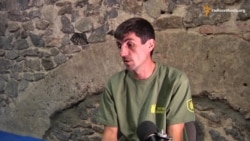 «Мене довго били, їм не була потрібна інформація, вони просто зганяли злобу» (1) «Мене довго били, їм не була потрібна інформація, вони просто зганяли злобу» (1)