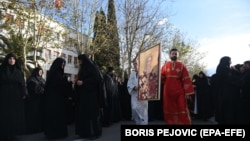 Protest SPC-a ispred Vlade Crne Gore, decembar 2019.