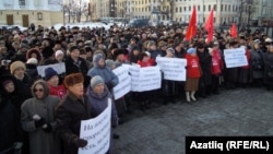 At least 1,000 protesters gathered in Kazan on January 9.