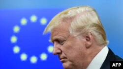 Президент США Дональд Трамп після зустрічі з посадовцями ЄС у Брюсселі. 25 травня 2017 року