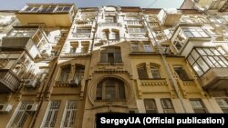 Віктор Шокін має квартиру в цьому будинку на вулиці Ярославів Вал у самому центрі Києва