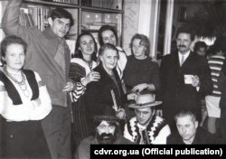 Василь Стус у Львові серед українських дисидентів Ірини Калинець, Михайла Гориня, Стефанії Шабатури, 1971 рік