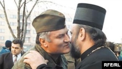 Vasilije Kačavenda sa Ratkom Mladićem.