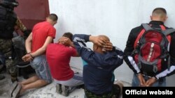 Затримані в Дубровицях