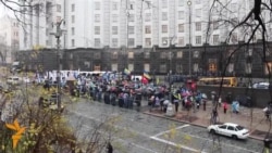 «Євромайданівці» під Кабміном «Євромайданівці» під Кабміном