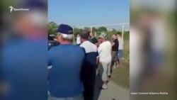 Обыски в Крыму: российские силовики пришли к жителю поселка Кировское (видео) Обыски в Крыму: российские силовики пришли к жителю поселка Кировское (видео)