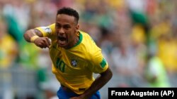 Нападник Бразилії Неймар відкрив рахунок у матчі з Мексикою