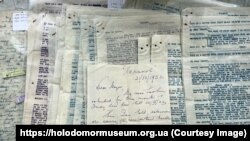 Листи інженера Джері Бермана, які він писав у 1930-х роках своїм близьким з Донбасу