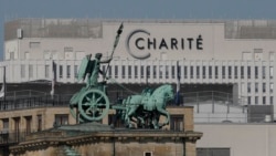 Лицом к событию. Бутылка укажет на отравителя?  Лицом к событию. Бутылка укажет на отравителя?