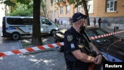 Поліція на місці вбивства Андрія Парубія у Львові, 30 серпня 2025 року