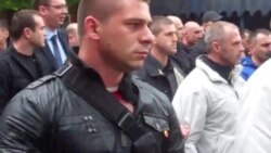 Vučić u Mitrovici dočekan uz zvižduke Vučić u Mitrovici dočekan uz zvižduke