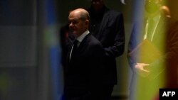 Шольц наголосив, що коли йдеться про питання війни і миру, потрібна холодна голова