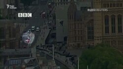 Кадри з камери спостереження і момент затримання підозрілого, який наїхав на перехожих у Лондоні Кадри з камери спостереження і момент затримання підозрілого, який наїхав на перехожих у Лондоні