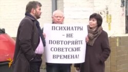 Михаил Косенко: скромный книголюб Михаил Косенко: скромный книголюб