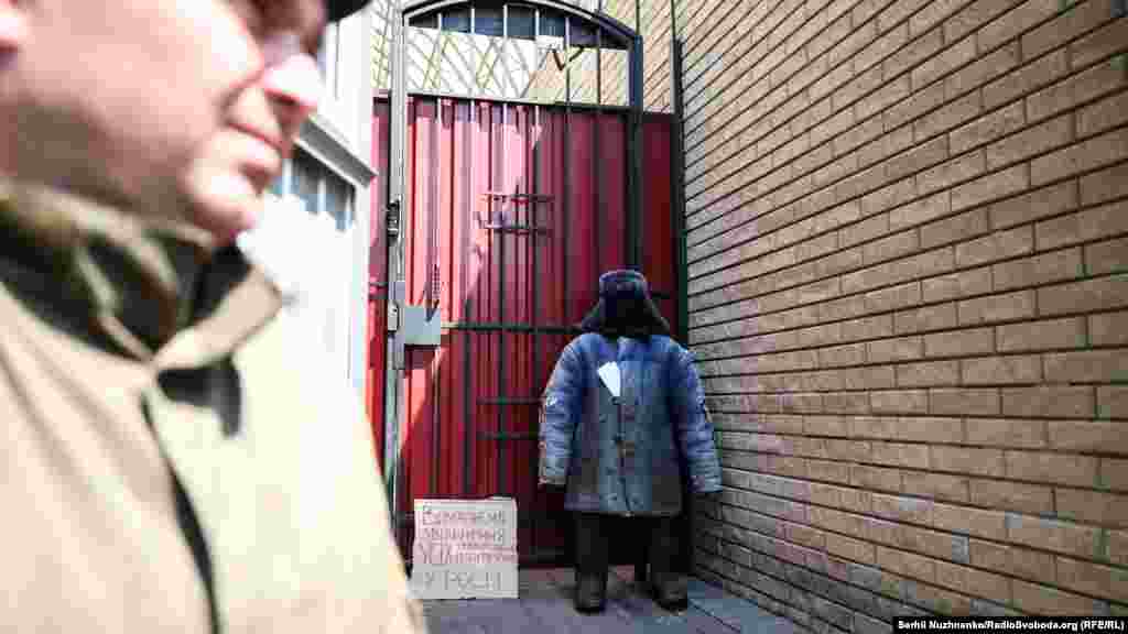 «Ватник» отримав завдання передати вимоги власноруч