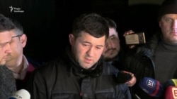 Насіров після звільнення: «Дякую родині, що знайшли шалену суму» (відео) Насіров після звільнення: «Дякую родині, що знайшли шалену суму» (відео)