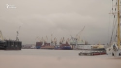 Плавучая АЭС в центре Петербурга Плавучая АЭС в центре Петербурга