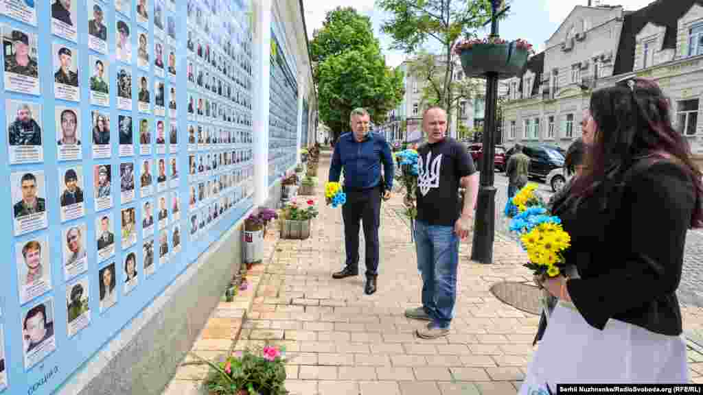 Після 2014 року дата дедалі частіше відзначається державними та самоврядними органами 