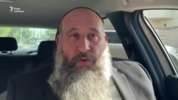 Рабин Мейєр Стамблер, голова Ради Федерації єврейських громад України про дискусії в соцмережах щодо встановлення ханукії у Києві (відео) Рабин Мейєр Стамблер, голова Ради Федерації єврейських громад України про дискусії в соцмережах щодо встановлення ханукії у Києві (відео)