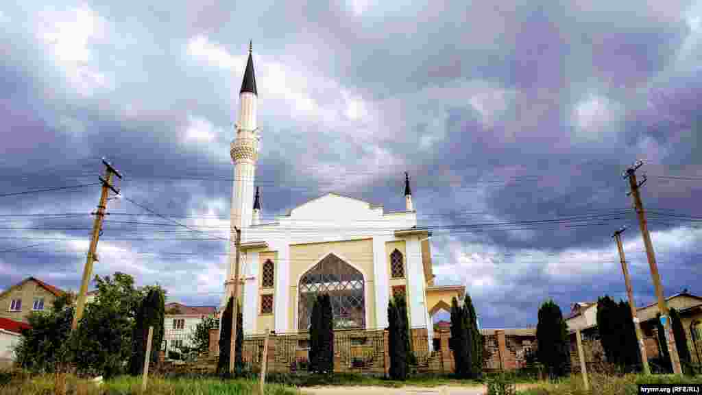 Так выглядит культовое сооружение в в микрорайоне компактного проживания крымских татар «Ак-Мечеть»