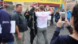 Росіяни агресивно реагують на «Празький майдан» Росіяни агресивно реагують на «Празький майдан»