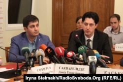 Заступники генпрокурора Віталій Касько (п) і Давід Сакварелідзе