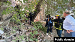 На месте обрушения дома в Астрахани, 28 июля 2025 г.