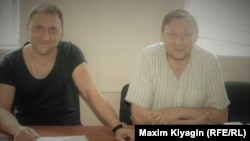 Координатор "Открытой России" в Орле Сергей Носов (слева)