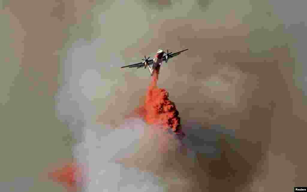 Французьке МНС всі вихідні намагалося локалізувати пожежу, причиною якої, імовірно, стала підпалена сигарета 