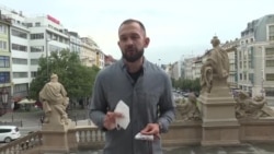 Виставка креативних захисних масок відкрилася у Празі Виставка креативних захисних масок відкрилася у Празі