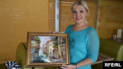 Таисия Другакова-Асташкевич со своей картиной