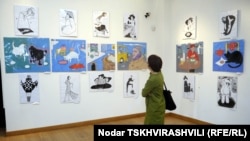 Архивное фото. Выставка работ художников с ментальными проблемами в Грузии
