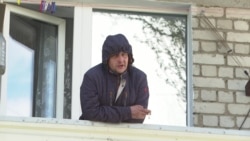 Вспышка коронавируса под Киевом: общежитие в Вишневом на изоляции (видео) Вспышка коронавируса под Киевом: общежитие в Вишневом на изоляции (видео)