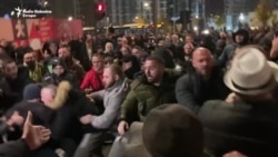 Napad na protivnike rušenja Starog savskog mosta u Beogradu Napad na protivnike rušenja Starog savskog mosta u Beogradu