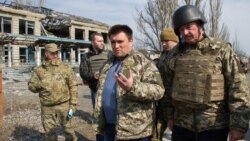 Лицом к событию. Путин и Порошенко: линия разграничения Лицом к событию. Путин и Порошенко: линия разграничения