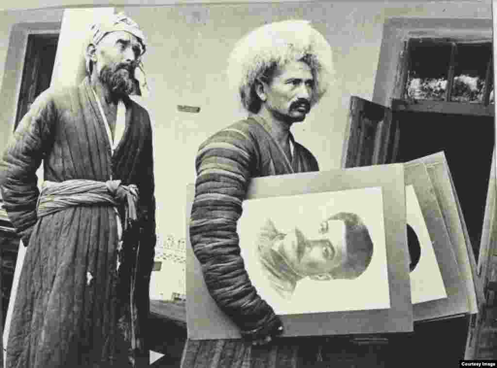 Узбекистан, первая половина 1930-х годов — начало зарождения культа личности Сталина