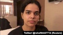 За словами Рахаф Мухаммад аль-Кунун, вона втекла від родичів і побоюється, що в разі депортації до Саудівської Аравії її вб’ють